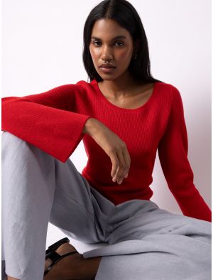 Pullover with trumpet sleeves